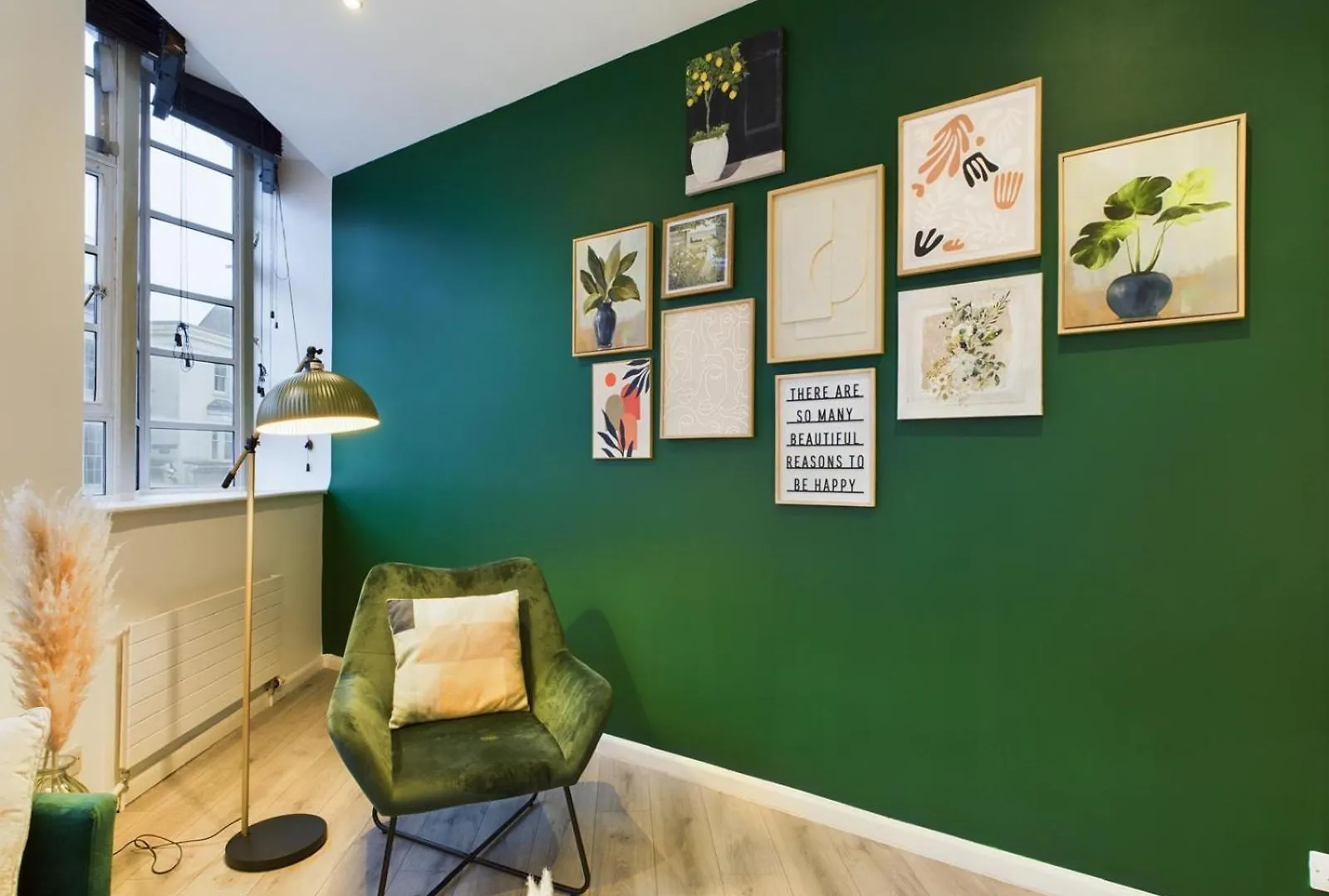 Brighton Pavilion Modern Apartment Near The Beach - Parking Available 0*,